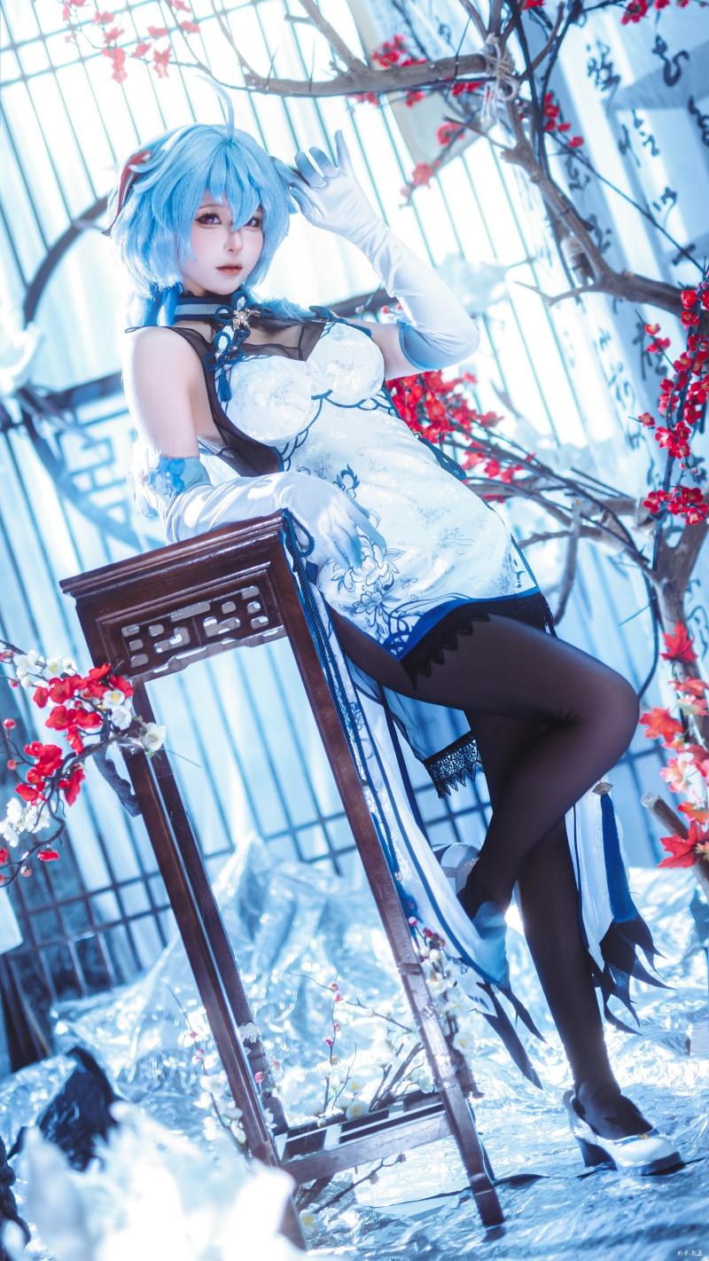 蠢沫沫24年会员新作：甘雨旗袍诠释-性-感与优雅