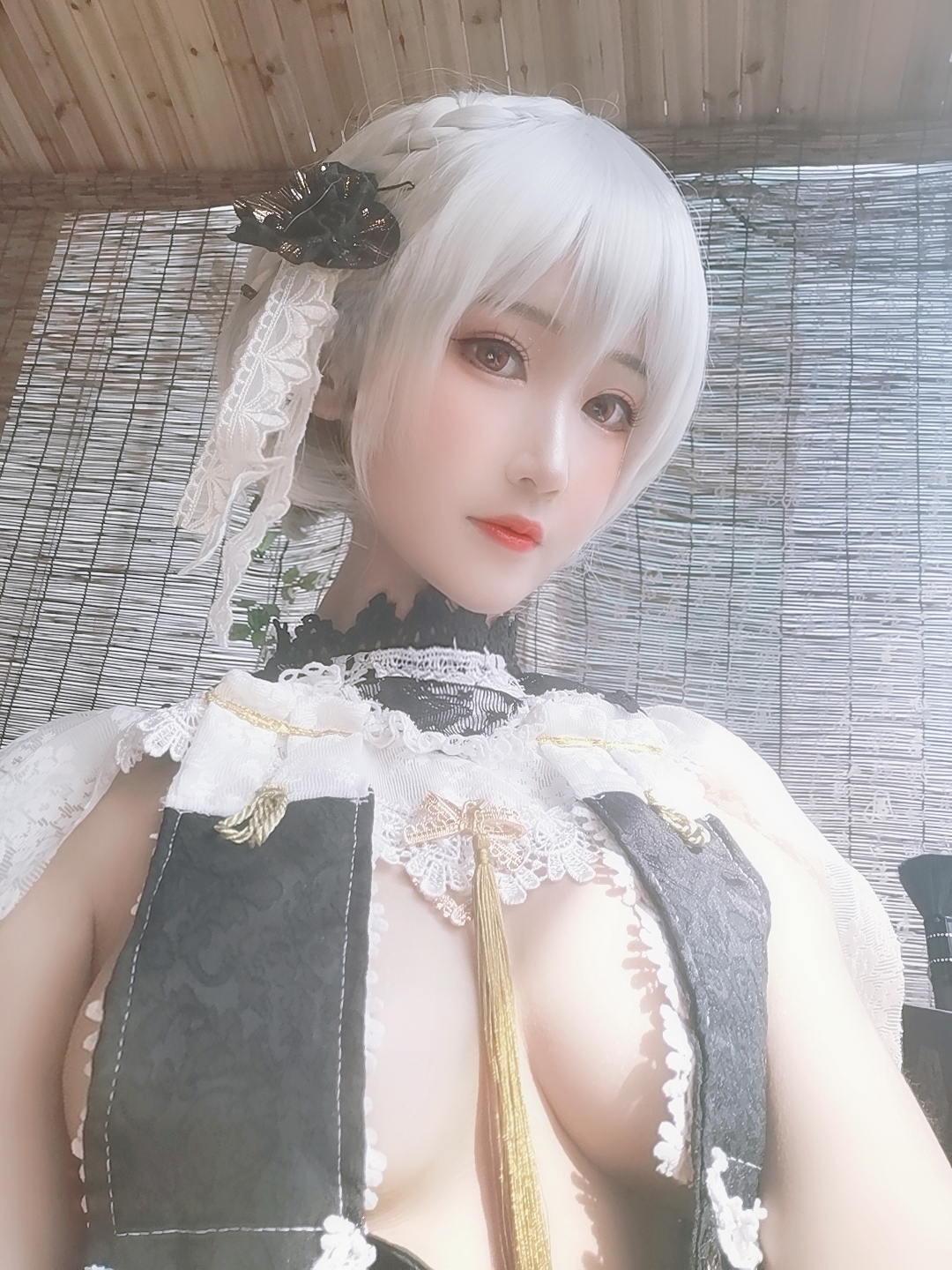 三度_69全套cos图片资源合集[81套][持续更新]化身巫女展现无穷魅力！